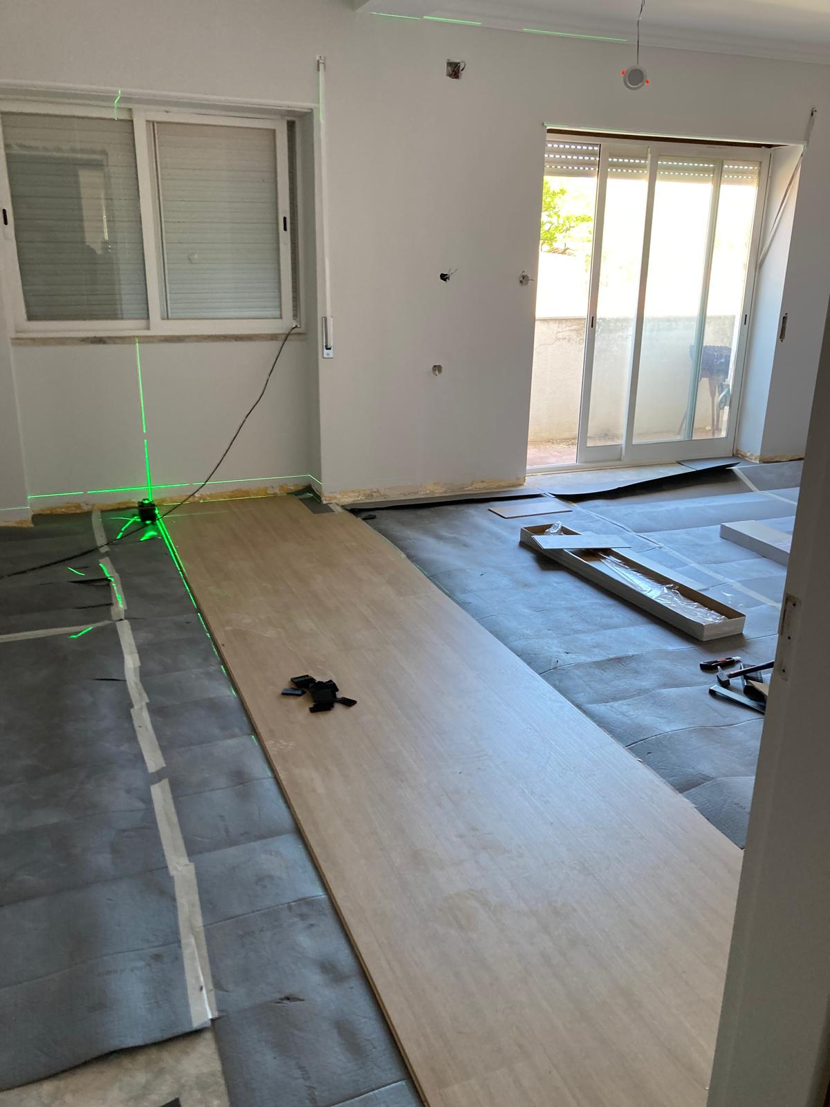 Proceso de la obra de un ático por Reformas y Pinturas Alannita