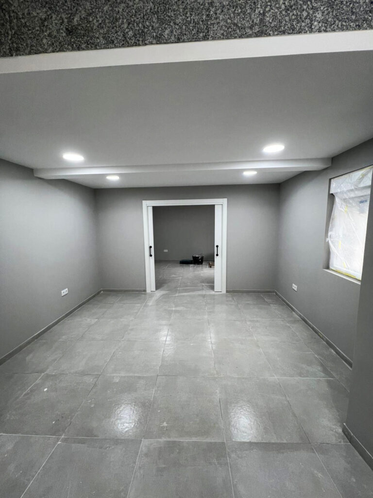 Reforma integral con baño en Moreiras (Ourense)